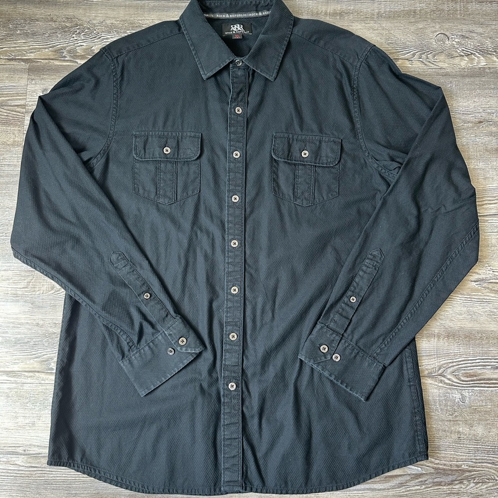 Rock & Republic Black Casual Button Down Shirt